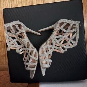 Nina Glittering Silver Heels